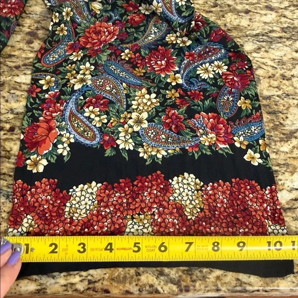 Vera Floral Paisley Hand Rolled Silk Feel Oblong Scarf Black 11 x 52
